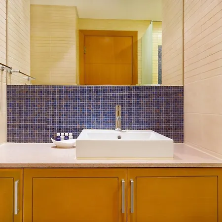 Maison Privee - Modern And Airy 2Br In Palm Jumeirah Dubai Exterior photo