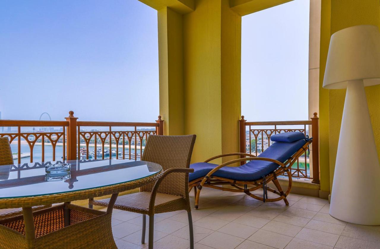 Maison Privee - Modern And Airy 2br In Palm Jumeirah Dubai